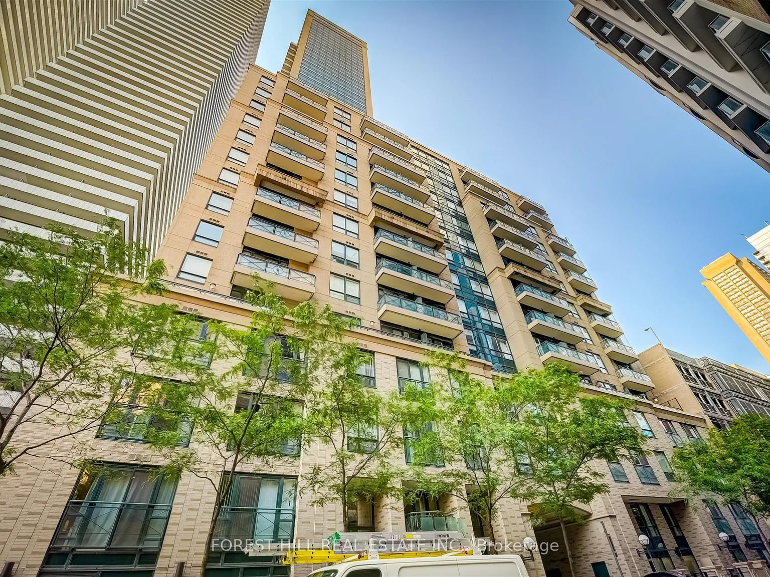 1 bed, $3,100 — Photo 2