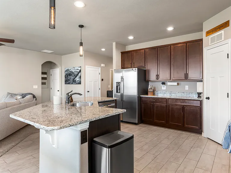 9014 Pennycress Dr — Photo 4