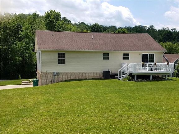 3rd image of 605 Tarason Dr