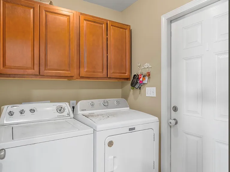 2213 Shumark Trl — Photo 24