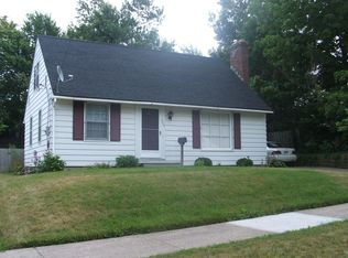 1220 Houseman Ave NE, Grand Rapids, MI 49505