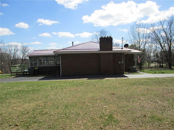 2nd image of 4717 Ellwood Rd