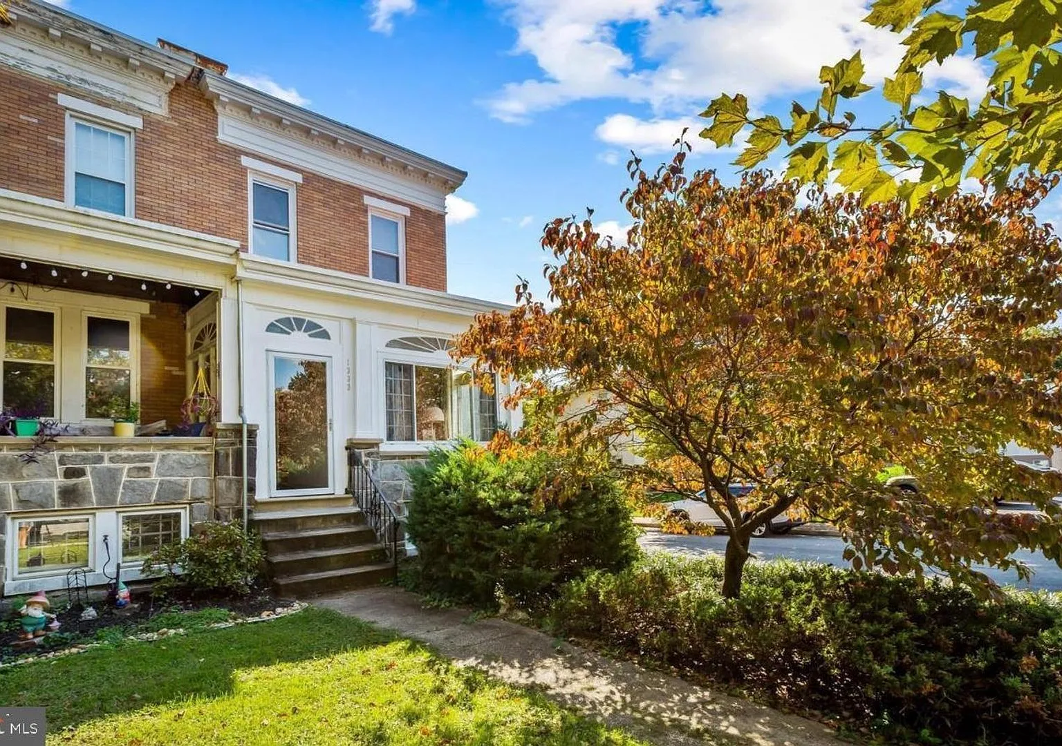 Charming 1bd 1bth apartment in the heart of Hampden! — Photo 1