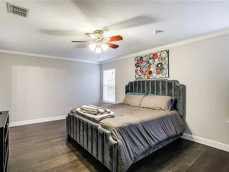 1613 Crown Point Dr — Photo 21