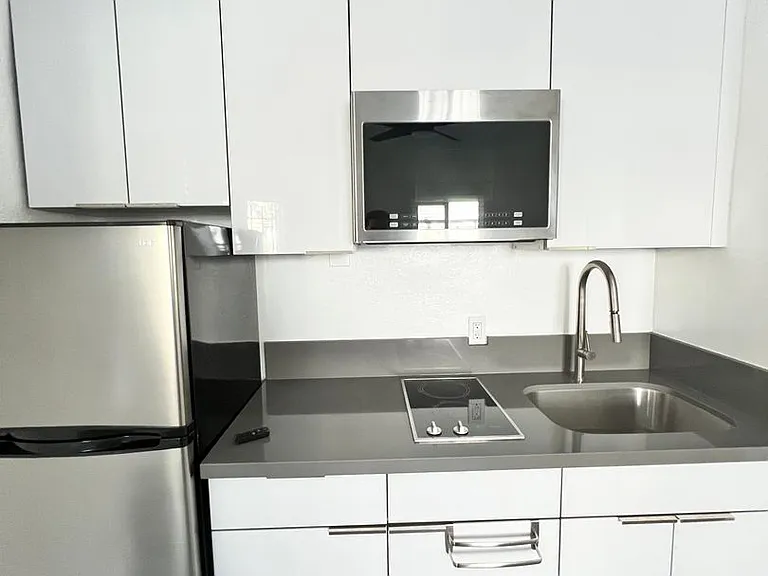 The Leo Lofts — Photo 5