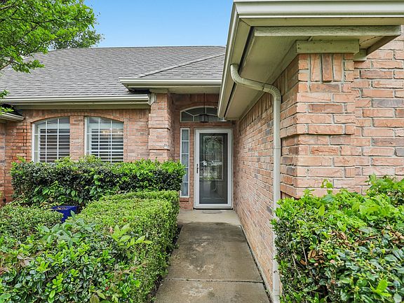 3rd image of 4124 Cory Lee Ct