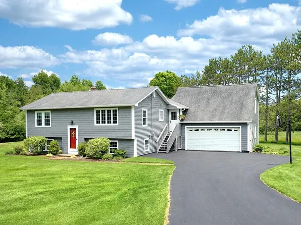 74 Waterhouse Road, Gorham, ME 04038