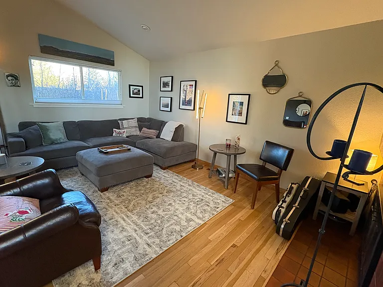 4426 Driftwood Pl — Photo 2