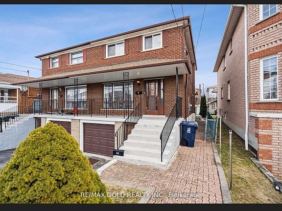2nd image of 39 Magnolia Ave