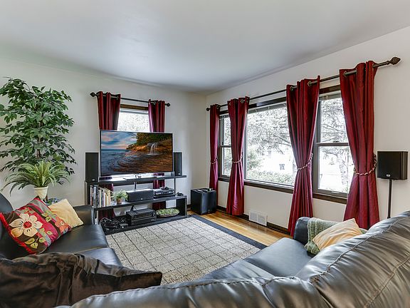 5th image of 1300 Shryer Ave W