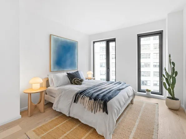 30 Front Street image 12 of 36