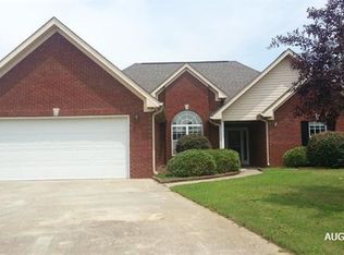186 Churchill Dr, Maylene, AL 35114