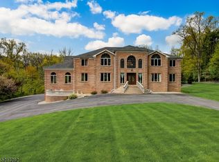 106 Meeker Rd, Basking Ridge, NJ 07920