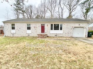 200 Bolivar Dr, Yorktown, VA 23692