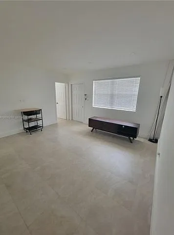 1052 SW 79th Ave — Photo 8