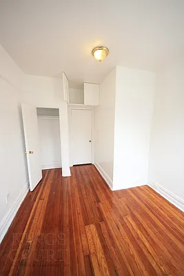 Rented by Kings Court Real Estate | media 36