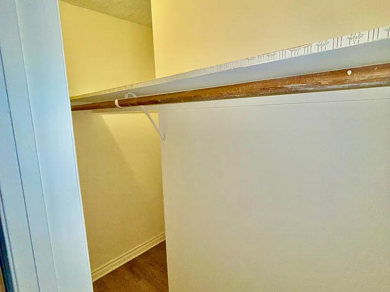 1226 Armacost Ave #2 — Photo 23