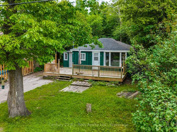 23 Earldom Blvd, Tay, ON L0K 1R0