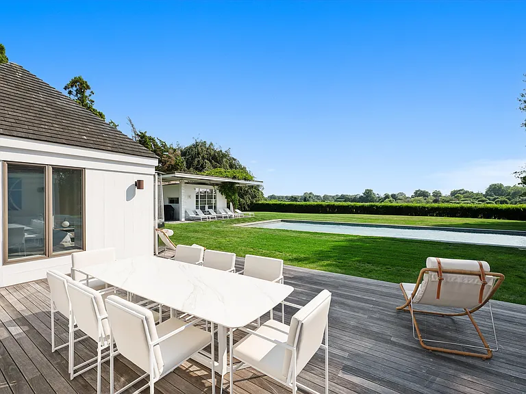 627 Sagaponack Rd — Photo 23