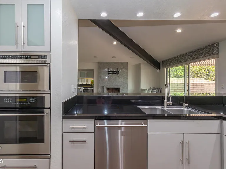 1212 Arno Dr — Photo 18
