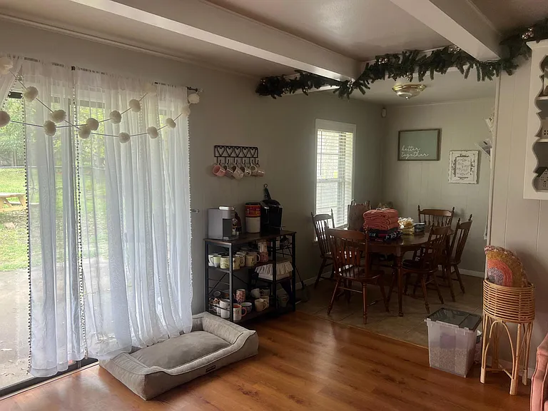 1403 Village Dr — Photo 10