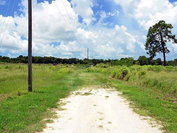 3rd image of Bud Rhoden Rd Palmetto Fl 34221
