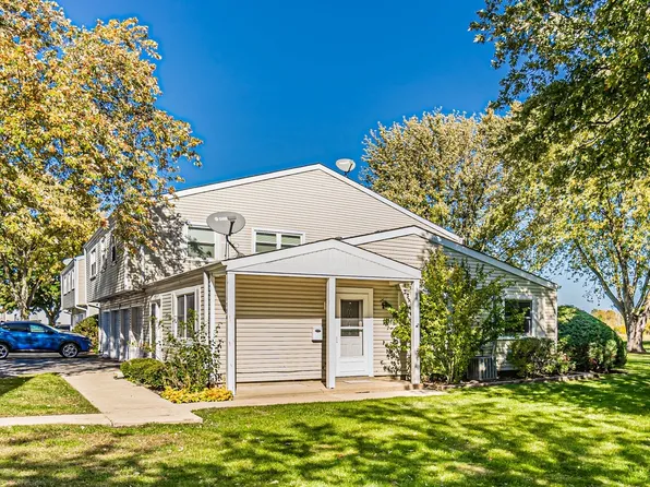 195 Thomas Ct Unit A, Bartlett, IL 60103