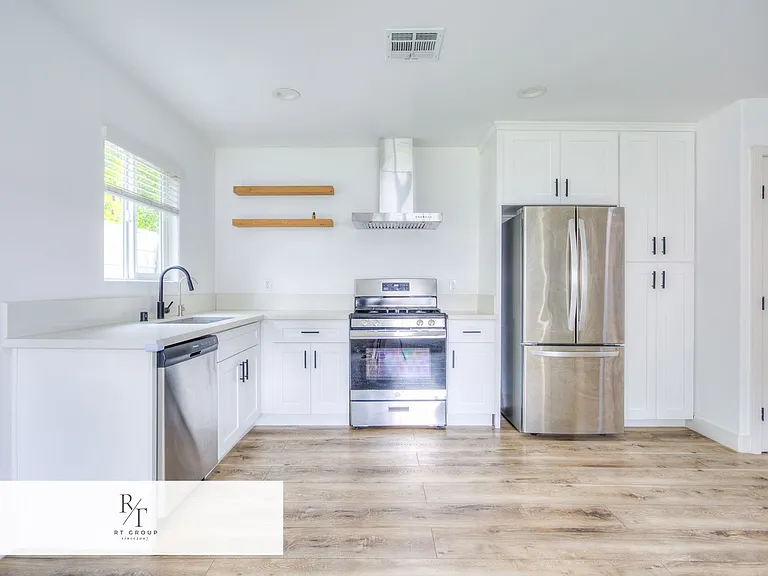 4914 Kauffman Ave #B — Photo 5
