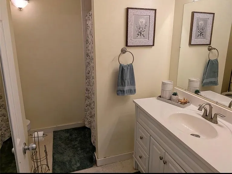 220 Dixie Dr — Photo 17