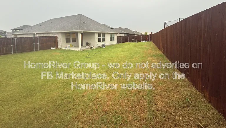 2385 Aspen Hill Dr — Photo 17