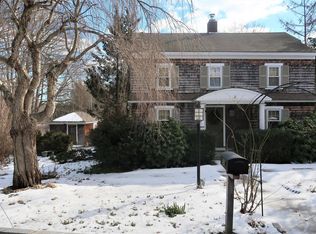 31 River Rd, Cape Neddick, ME 03902