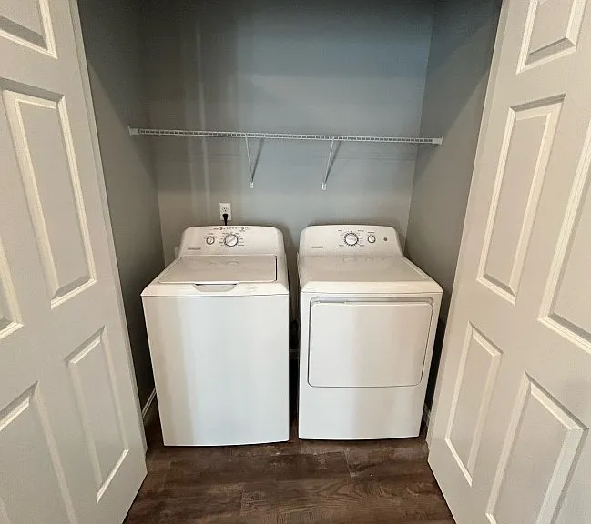 108 N Main St #203 — Photo 4