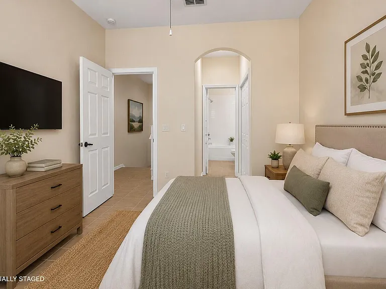 340 Lake Monterey Cir — Photo 42