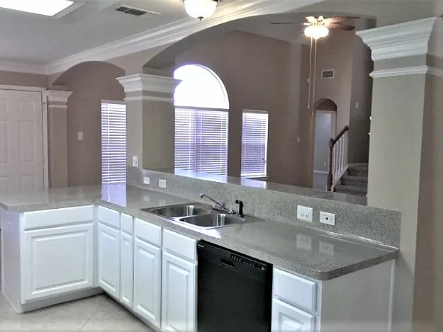 4506 Nealwood Ct — Photo 3