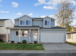 517 NE Mariners Loop, Portland, OR 97211