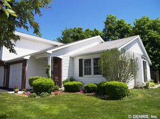 133 Flower Dale Dr, Rochester, NY 14626