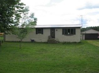 N8049 Hickory Rd, Bear Creek, WI 54922
