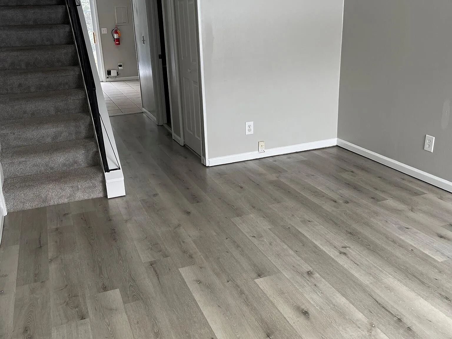2 bed, 1.5 bath, 900 sqft, $1,250 — Photo 3