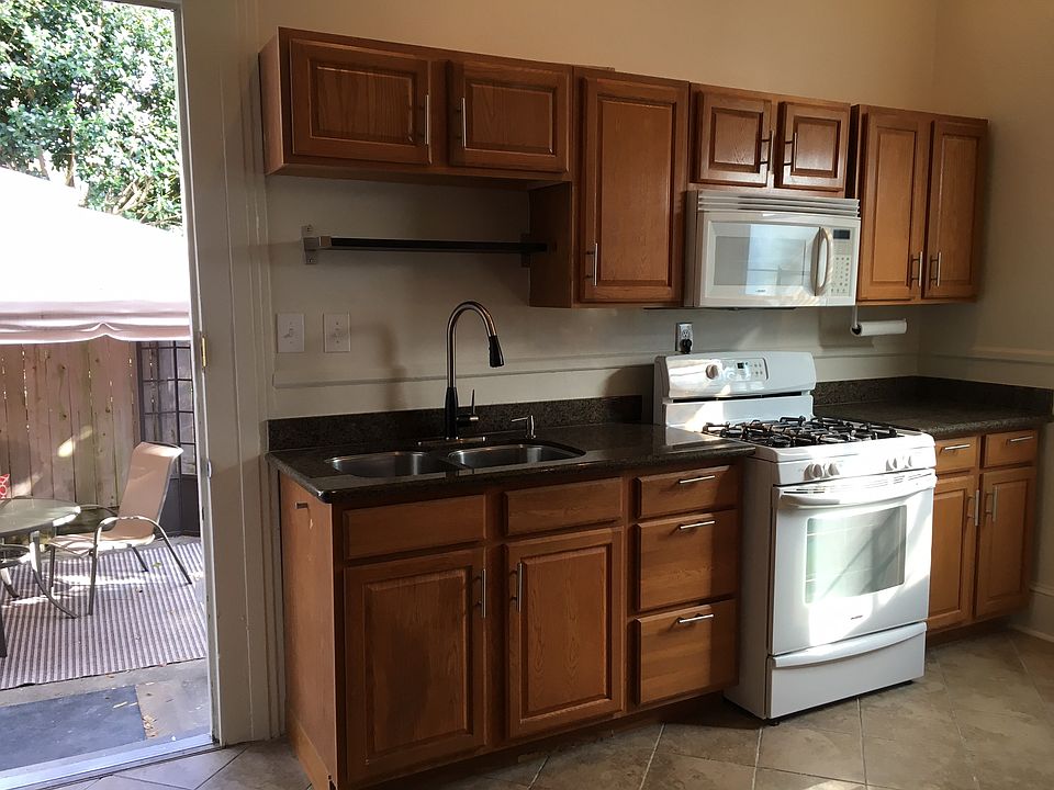 Sweet kitchen opens to patio