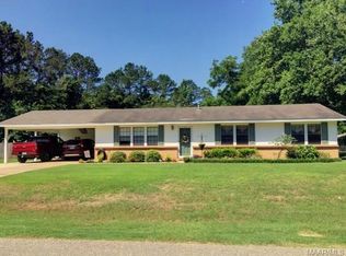 91 Maple St, Wetumpka, AL 36092