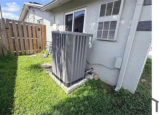 12321 NW 29th St — Photo 30