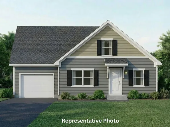 27 Woodland Way #4, Plymouth, NH 03264