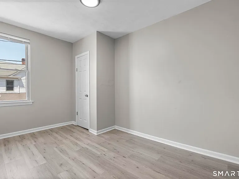 106 Birch St #7 — Photo 8