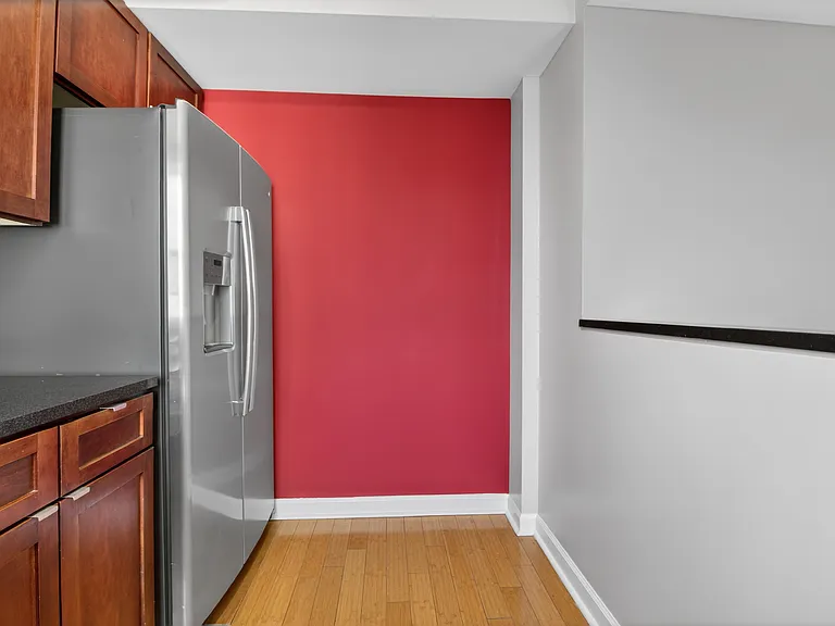 1417 Newton St NW #404 — Photo 6