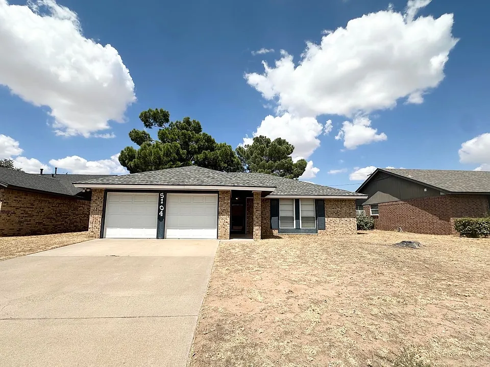 5104 Belaire Dr