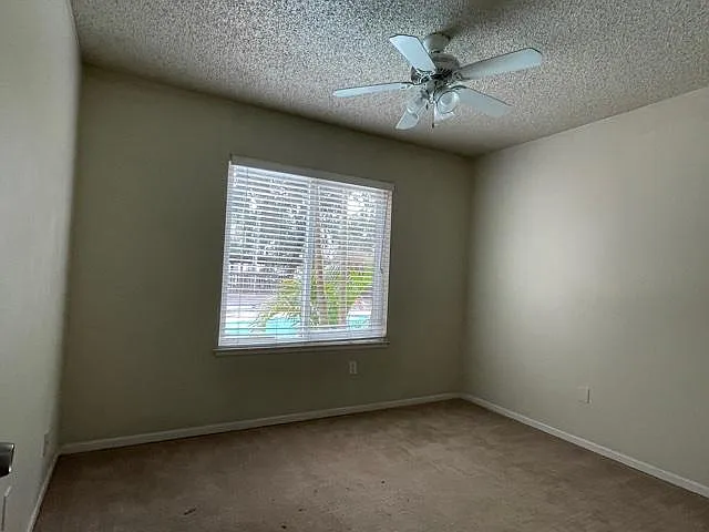 8575 Hydra Ln — Photo 10