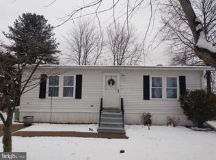 7 Owl Ct, Mount Laurel, NJ 08054