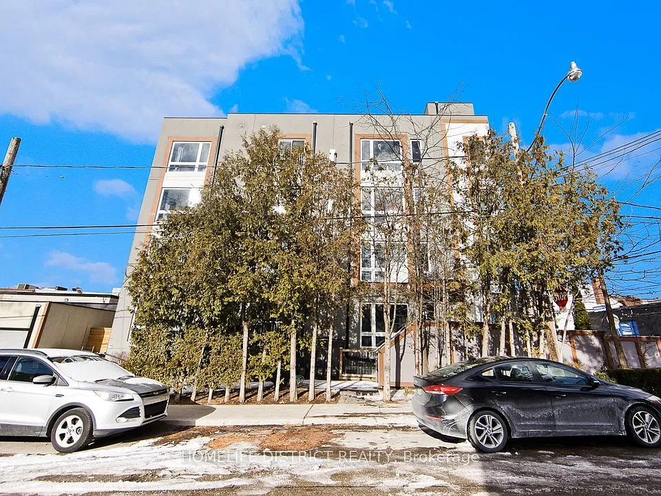 243 Niagara St #200
