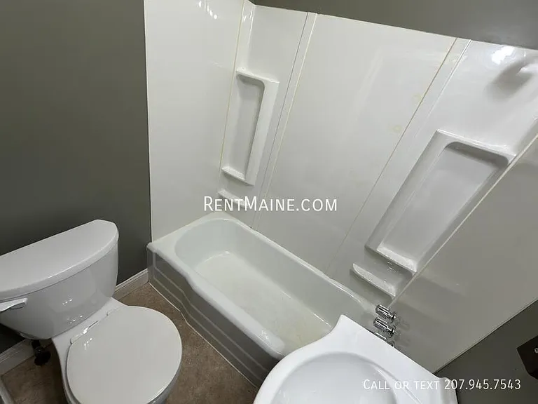 145 Union St #7 — Photo 7
