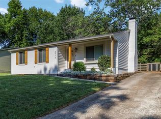 2713 Studley Rd, Charlotte, NC 28212